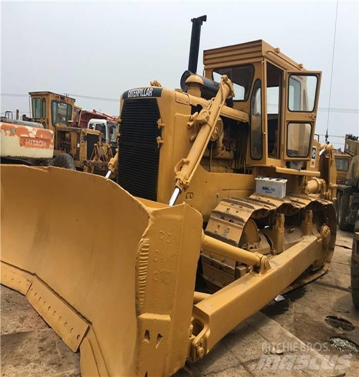 CAT D 8 K Pásové dozéry