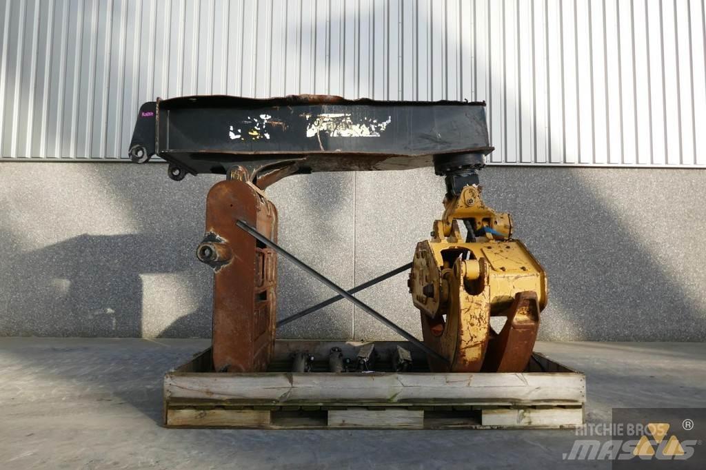 CAT 525D Grapple Doprava – ostatné