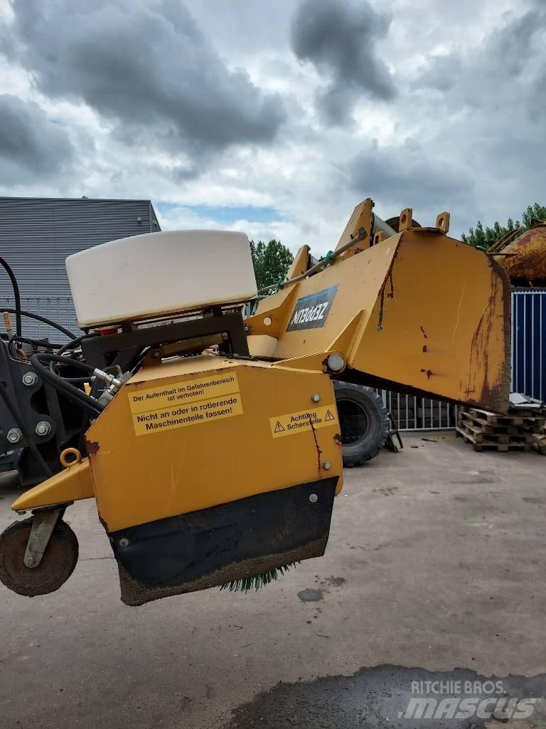 CAT 906/7/8 Zametacie stroje