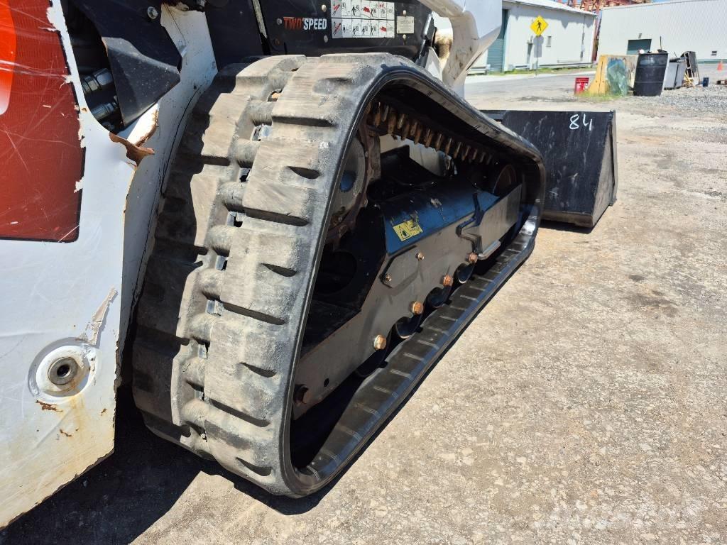 Bobcat T 64 Šmykom riadené nakladače