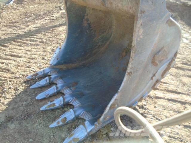 Komatsu PC 360 LC-10 Pásové rýpadlá