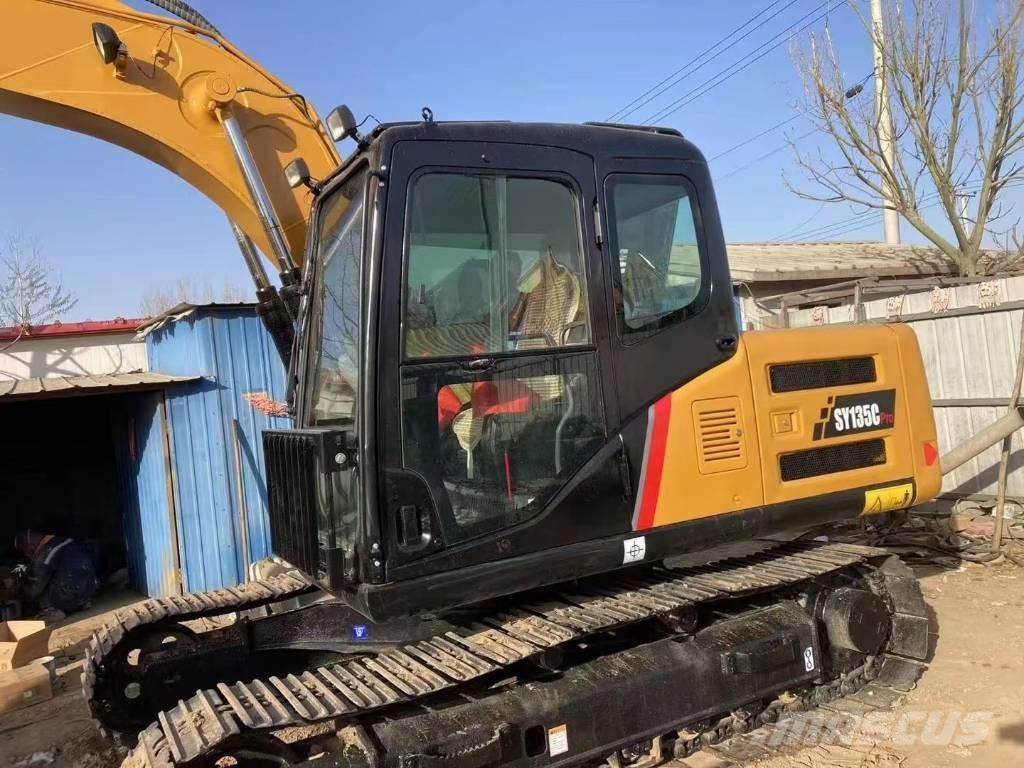 Sany SY 135 Pásové rýpadlá