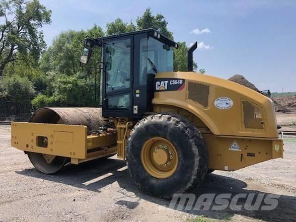 CAT CS 64 B Ťahačové valce