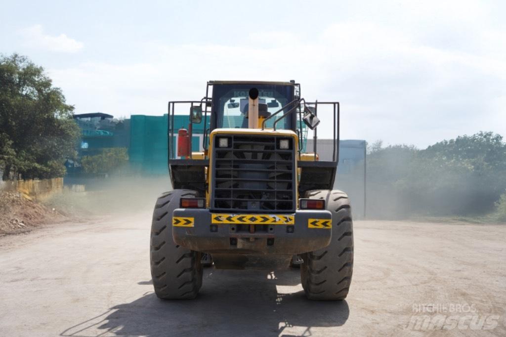 Komatsu WA 380-6 Kolesové nakladače