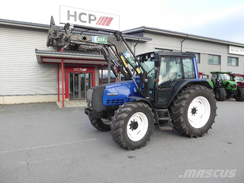 Valtra 6550 Hitech Traktory