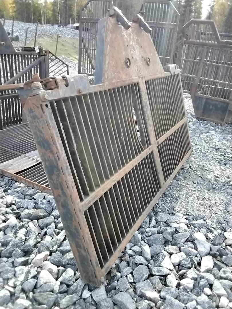 Valmet 860.1 Ďalšie komponenty