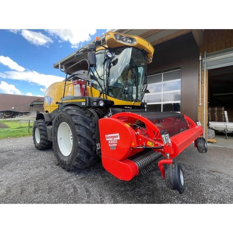 New Holland FR 700 Samochodné kosačky