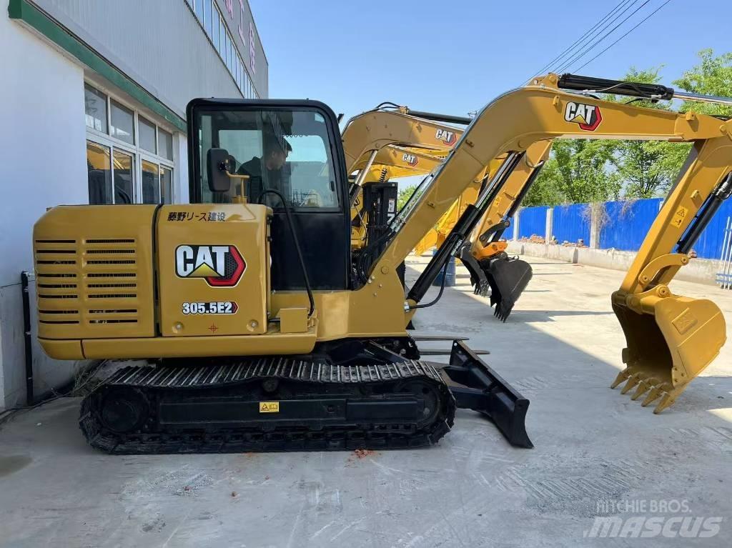 CAT 305.5 Pásové rýpadlá