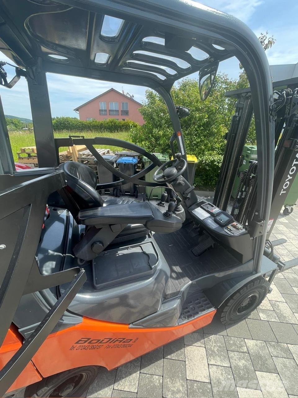 Toyota 02-8FGF18 LPG vozíky