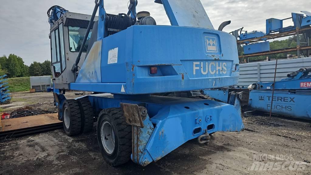 Fuchs 340 Stroje pre manipuláciu s odpadom