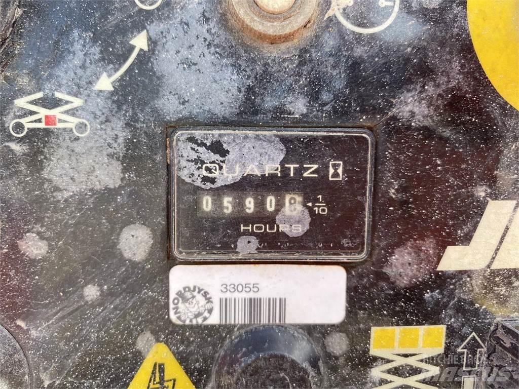JLG 4069ERT Nožnicové zdvíhacie plošiny