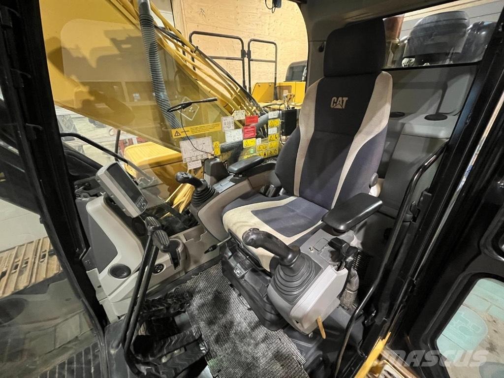 CAT 336 F L Pásové rýpadlá