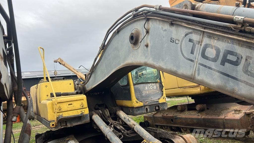 Volvo EC 210 BL Kabíny a interiér