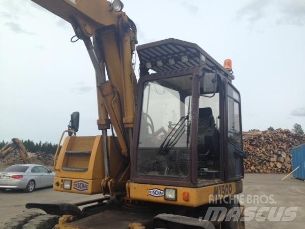 Hydrema M1500 Kolesové rýpadlá