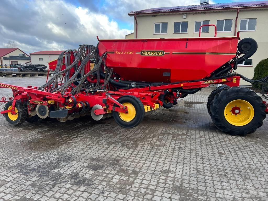 Väderstad Rapid600C Mechanické sejačky