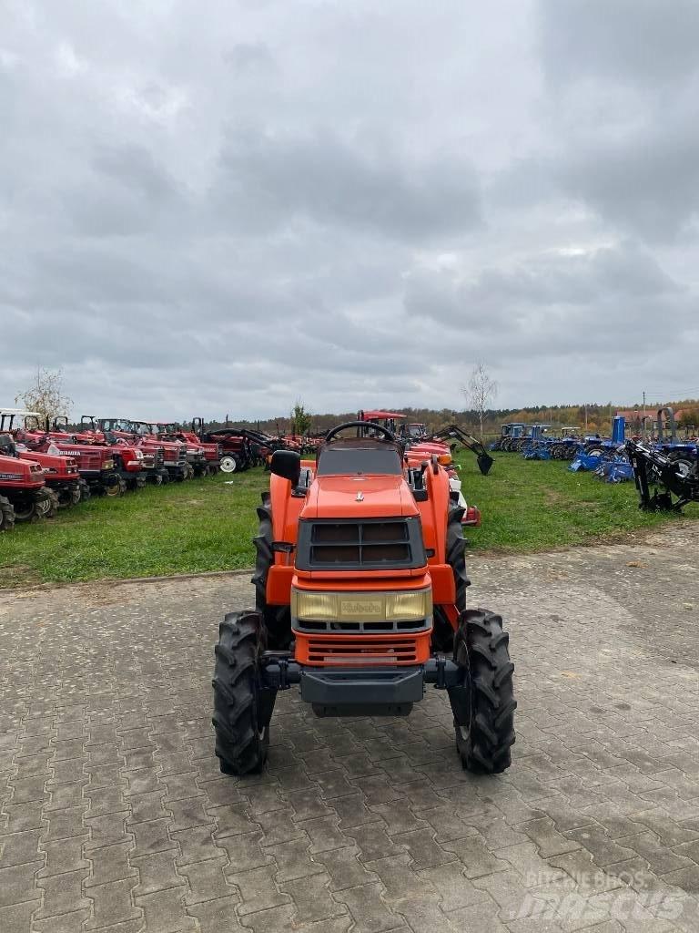 Kubota GT3 Kompaktné traktory