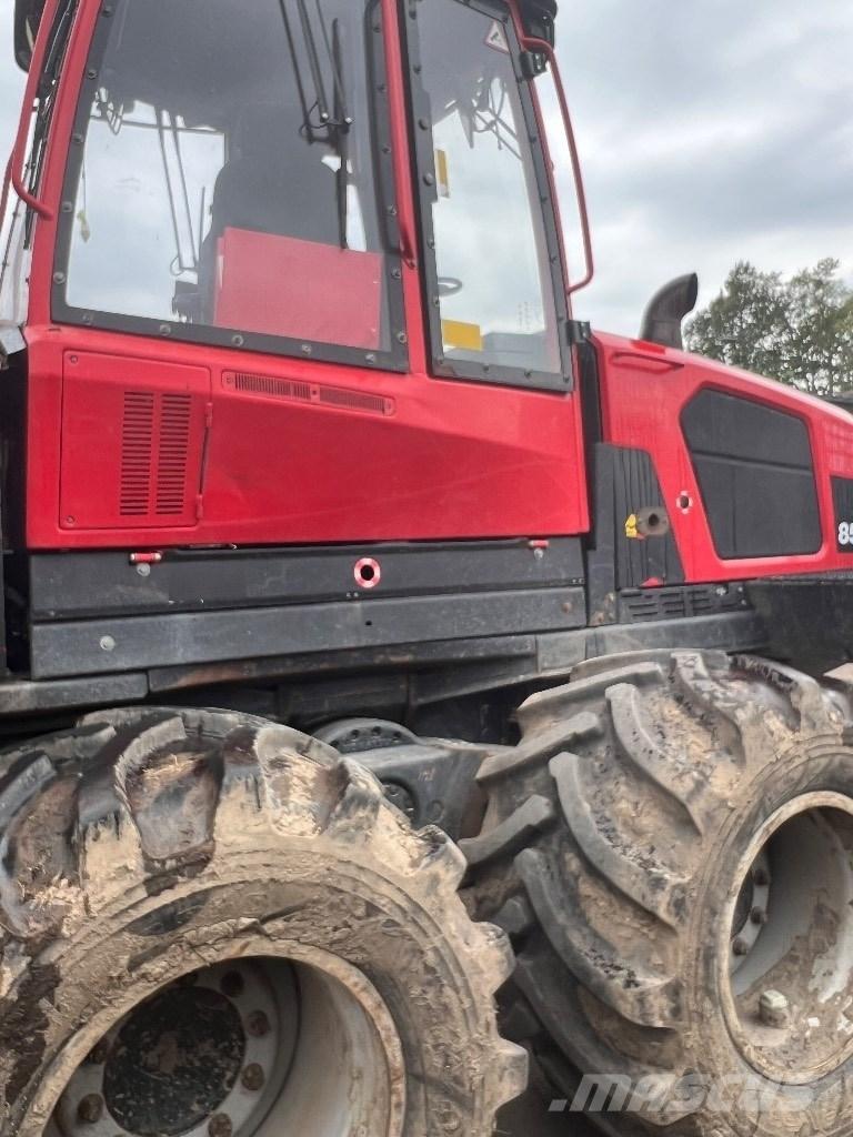 Komatsu 855 Lesné traktory
