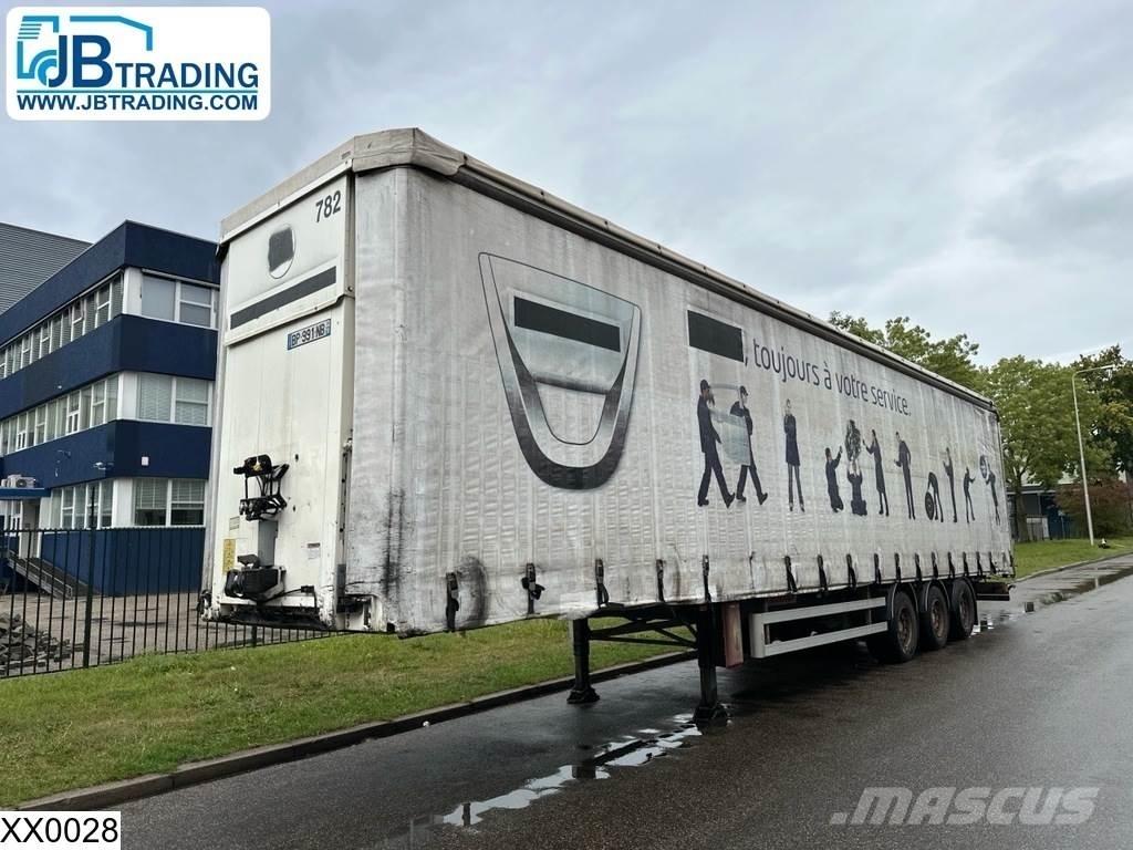 Fruehauf Tautliner Plachtové návesy