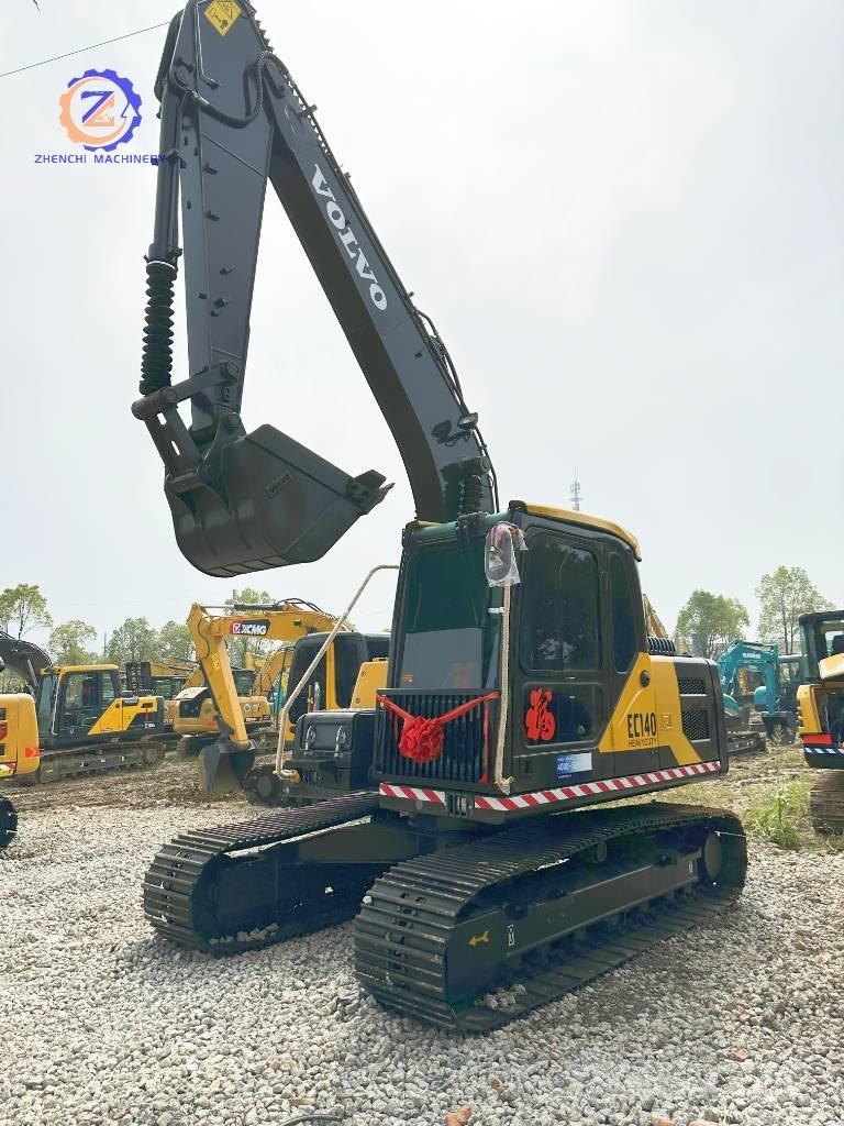 Volvo EC 140 D Midi rýpadlá 7 t - 12 t