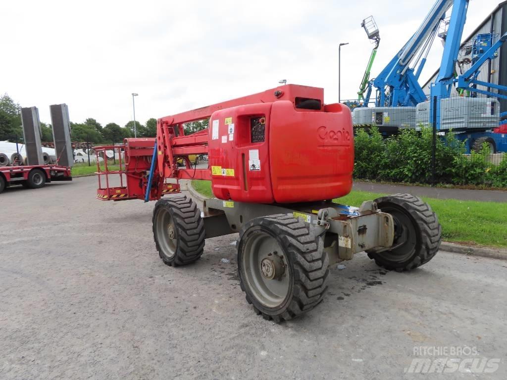Genie Z 45/25 J Kĺbové plošiny