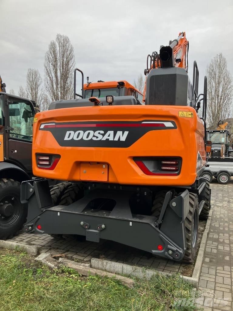 Doosan DX 170 W-7 Kolesové rýpadlá