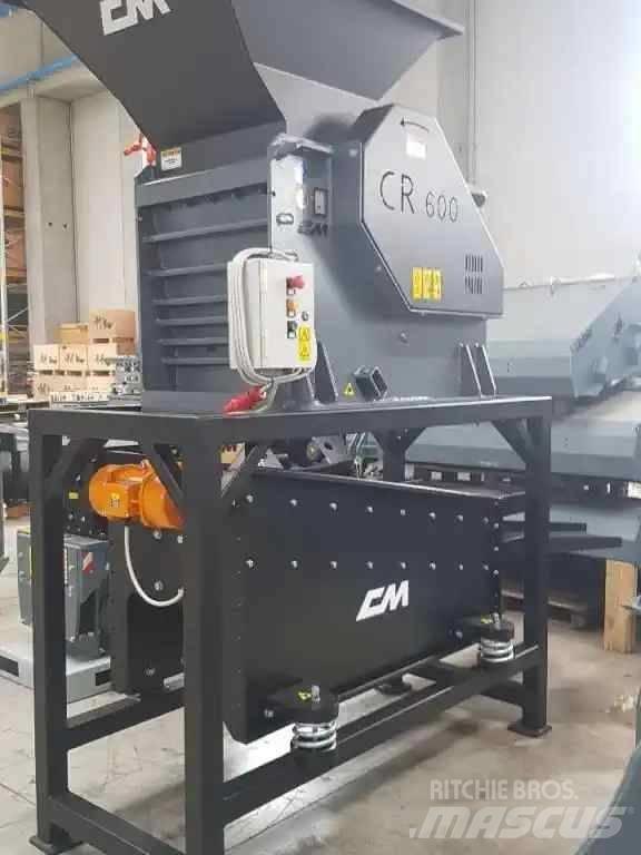 CM CR 600 Drviace lopaty