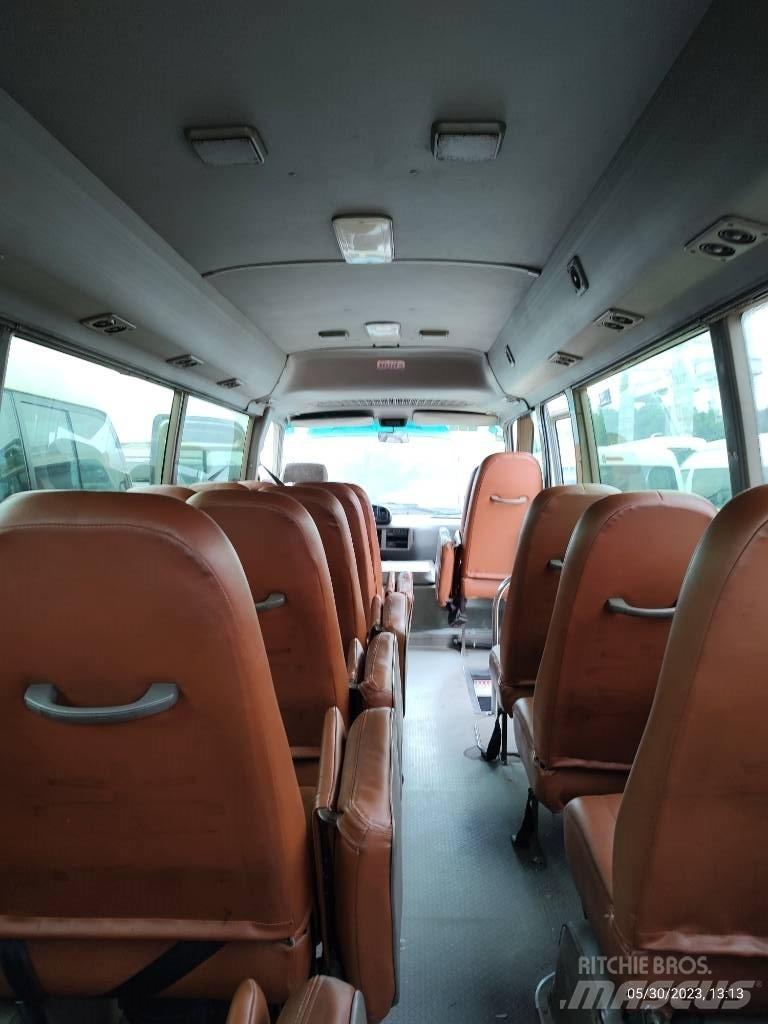 Toyota Coaster Bus Minibusy