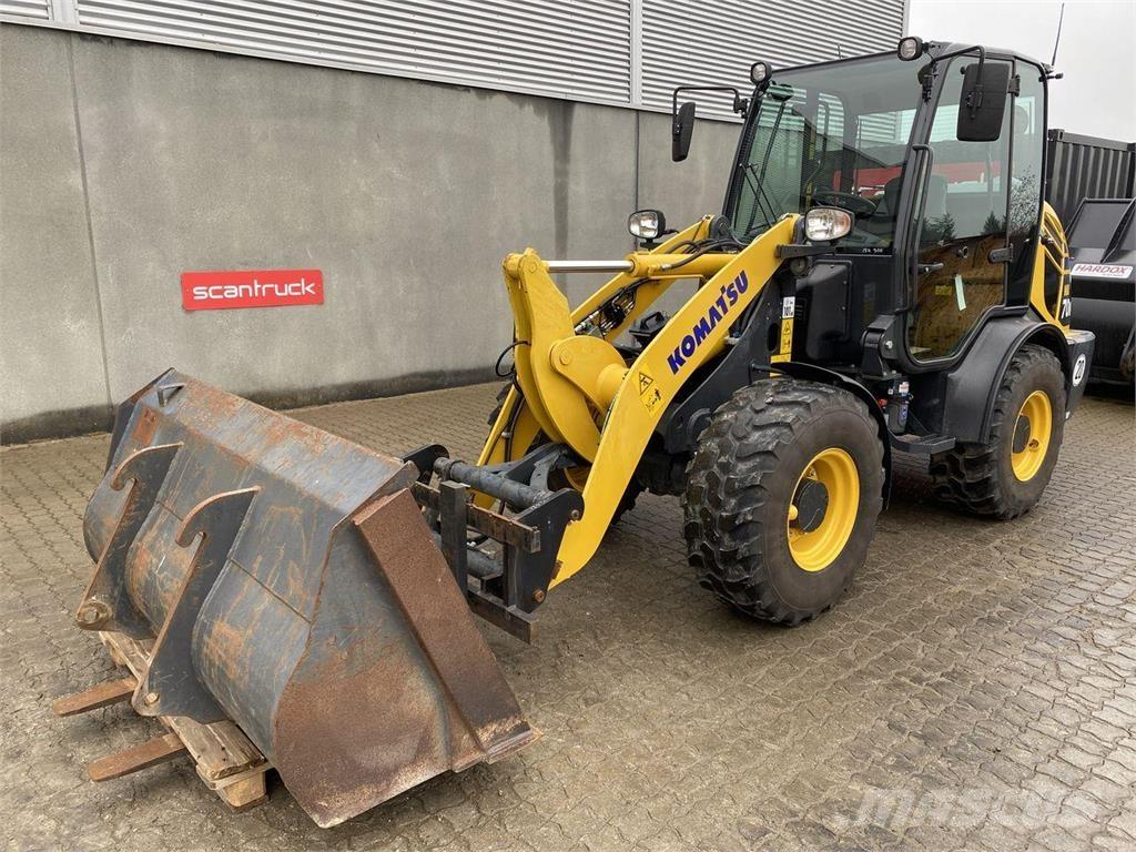 Komatsu WA70M-8EO Viacúčelové nakladače