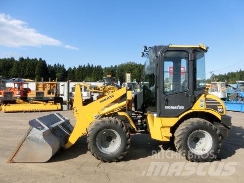Komatsu WA50-6N0 Kolesové nakladače