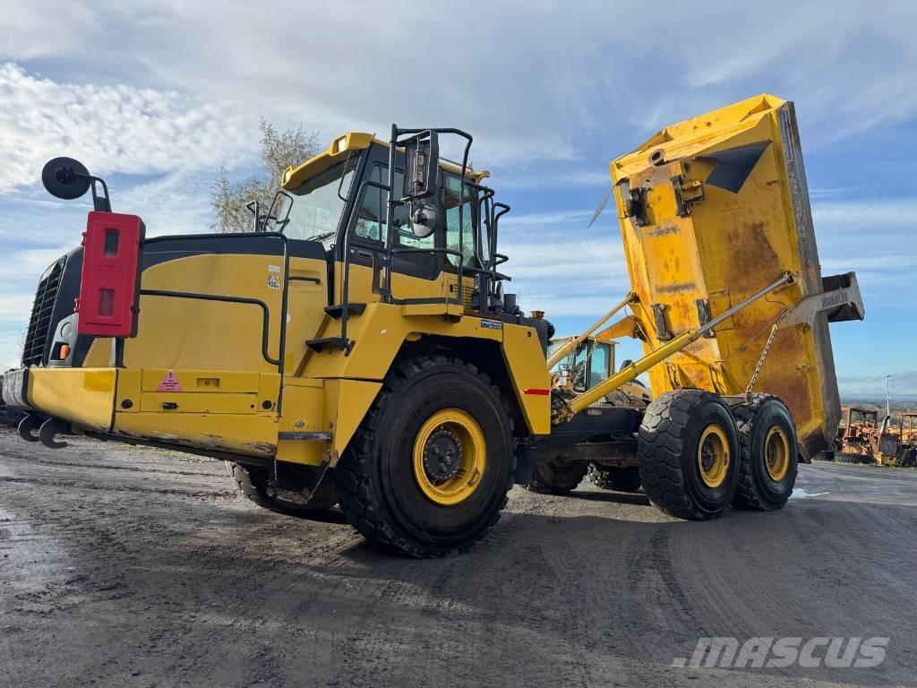 Komatsu HM 300-3 Kĺbové nákladné autá
