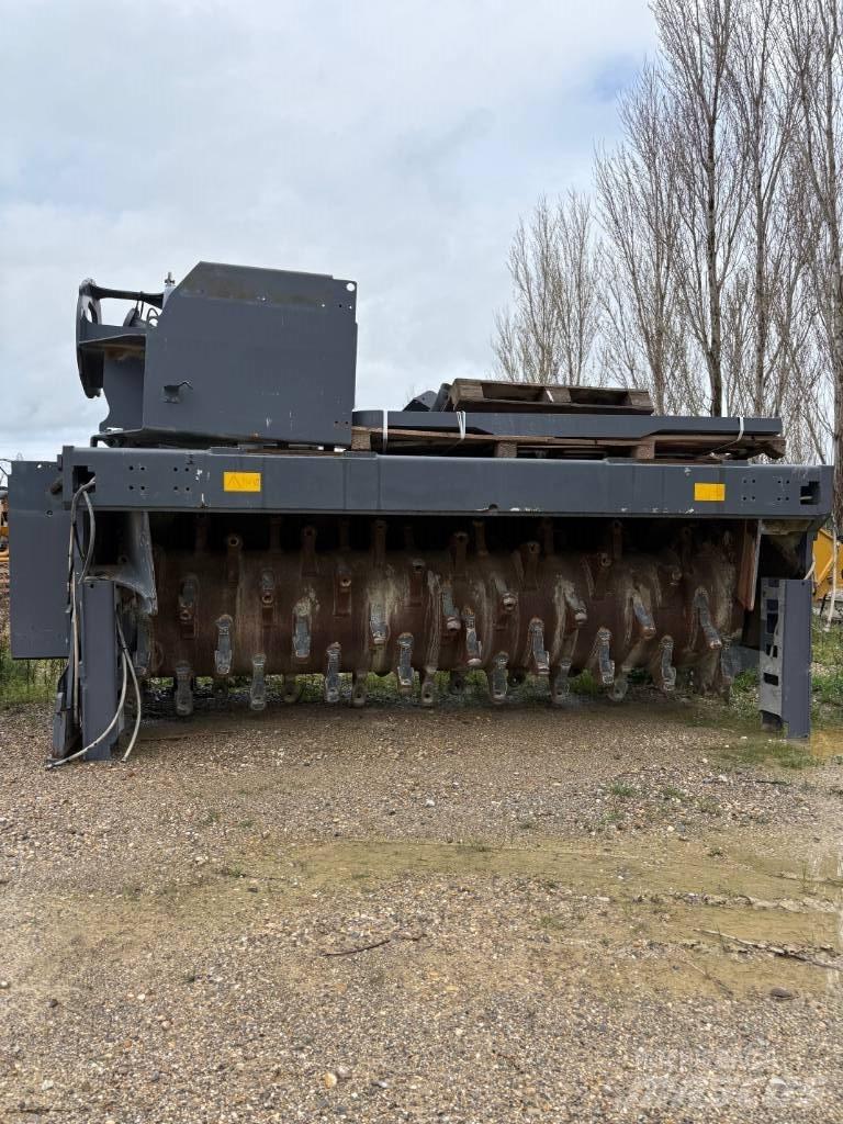 Wirtgen 220 SMI Stavebníctvo - ostatné