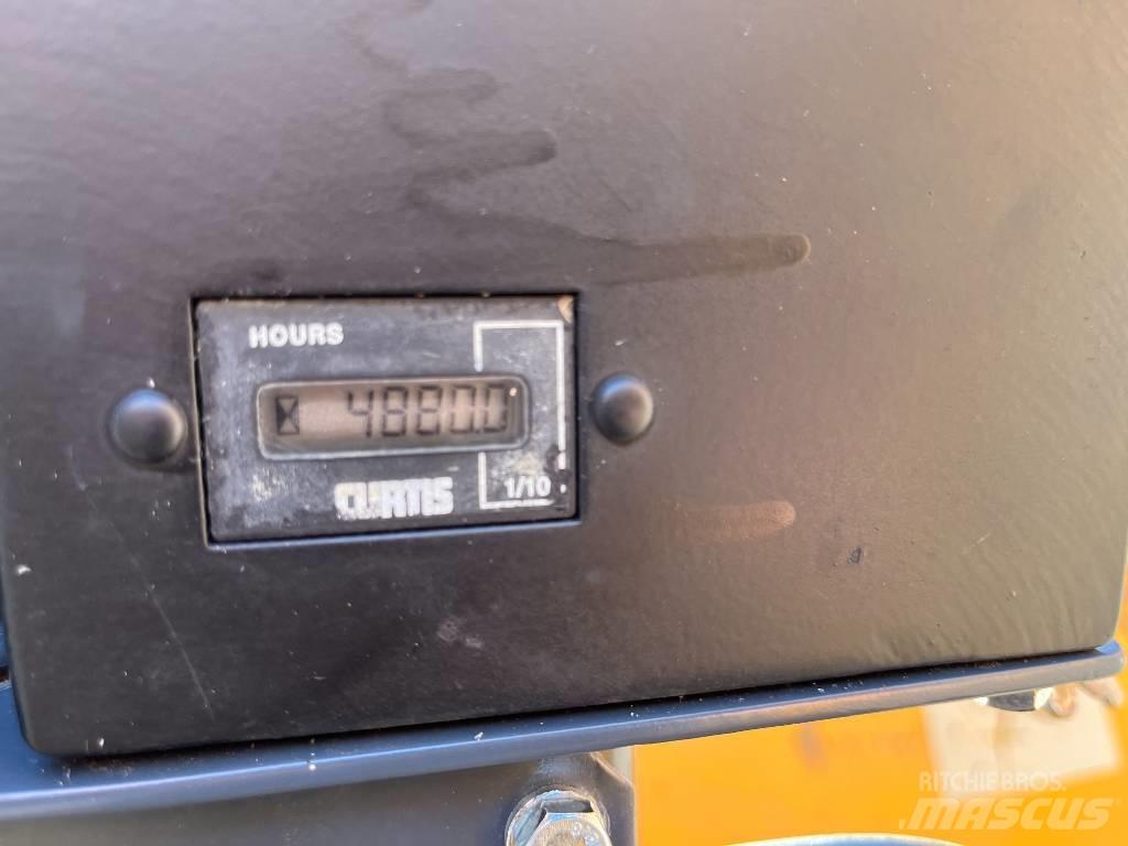 Terex PT 9000 Stavebné sklápače