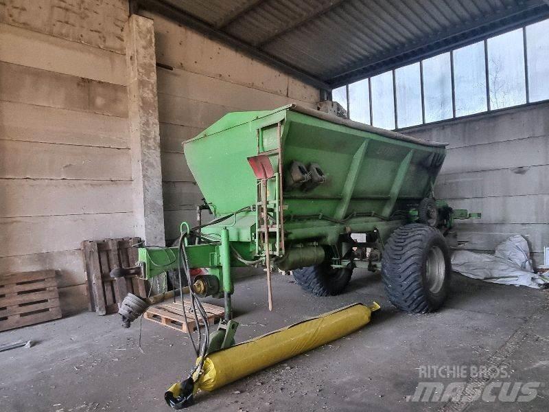  GÜSTROWER D056 Rozmetadlá priemyselných hnojív