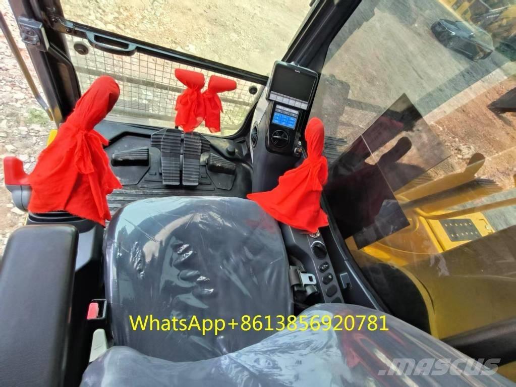 Komatsu PC 240-8 Pásové rýpadlá
