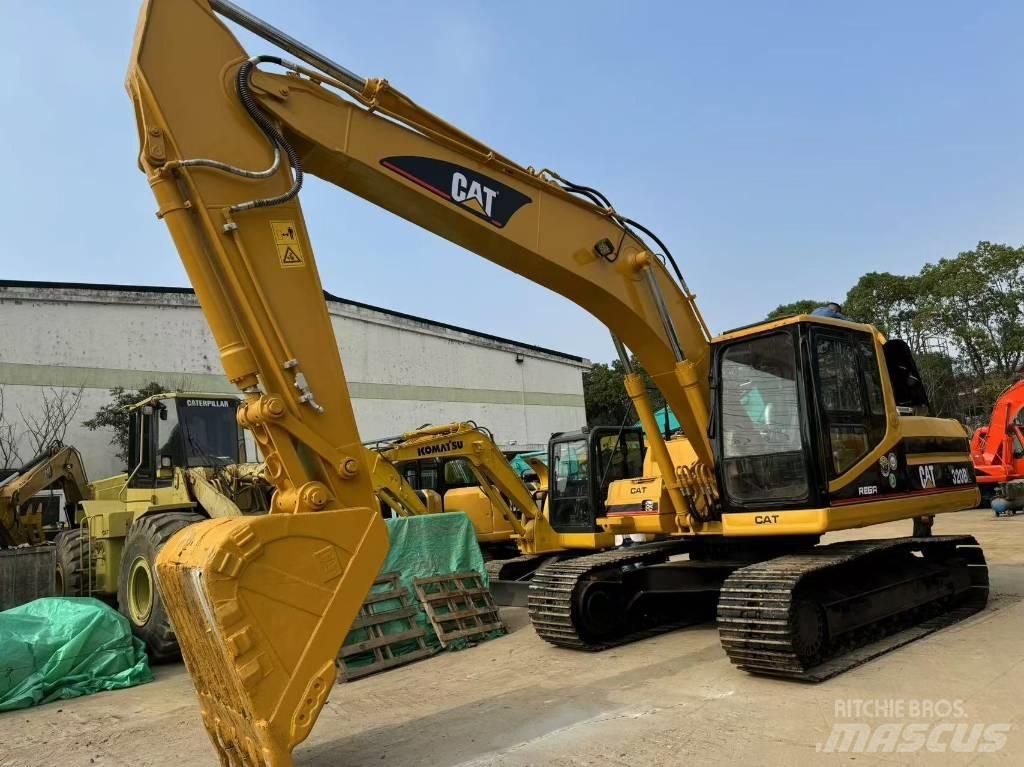 CAT 320 B L Pásové rýpadlá