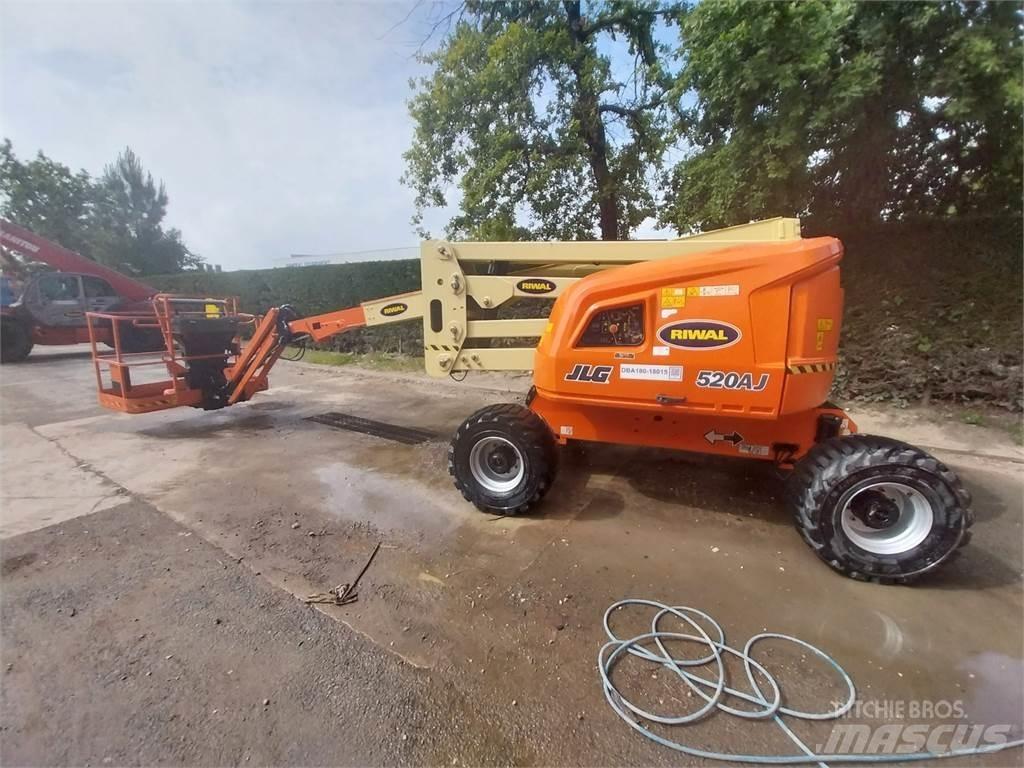 JLG 520AJ Kĺbové plošiny