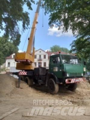 Kamaz KC 45719 Univerzálne terénne žeriavy