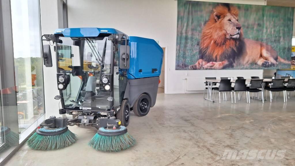 Mathieu MC110 Zametacie stroje