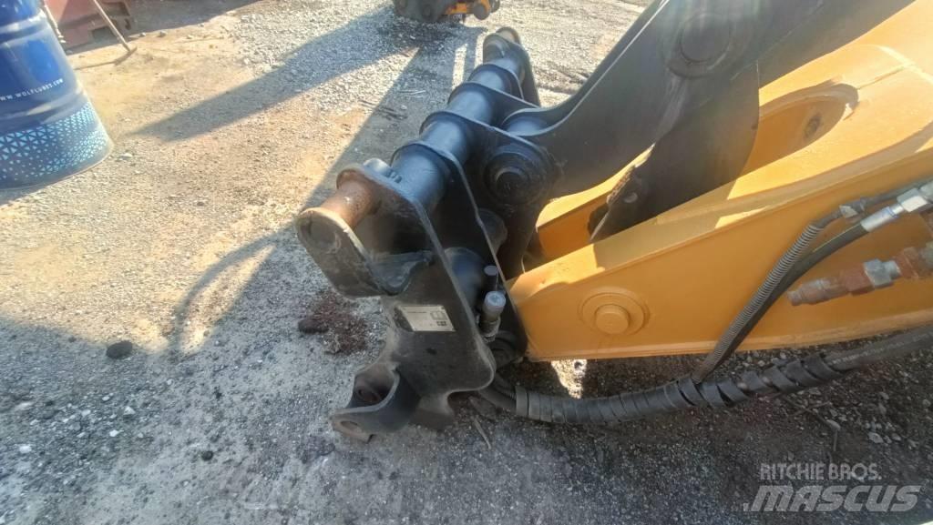 CAT 930 G Kolesové nakladače