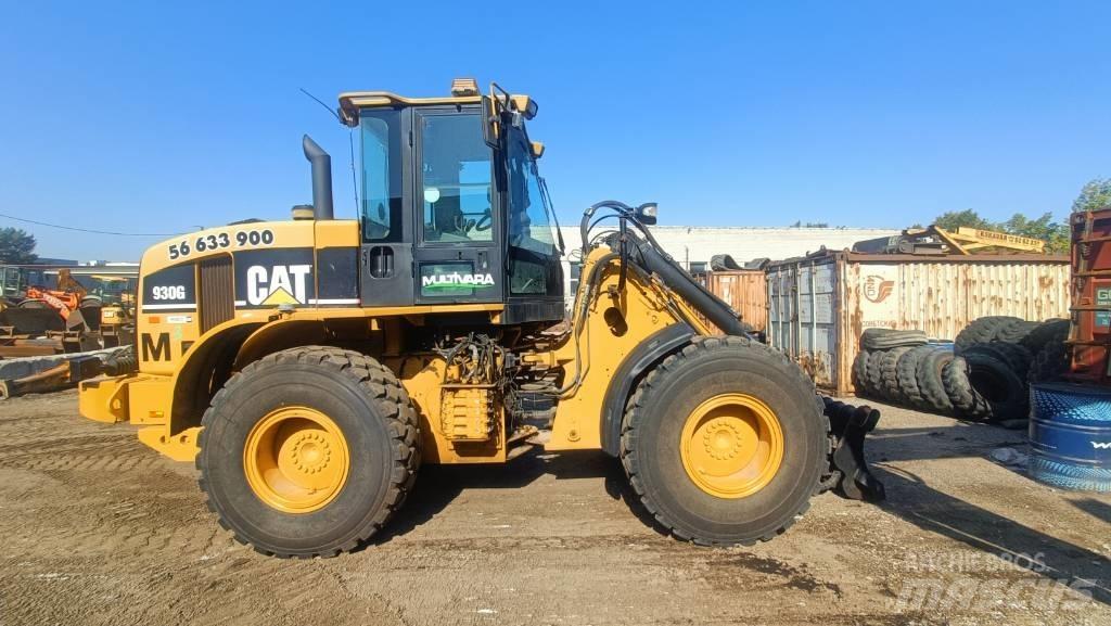 CAT 930 G Kolesové nakladače