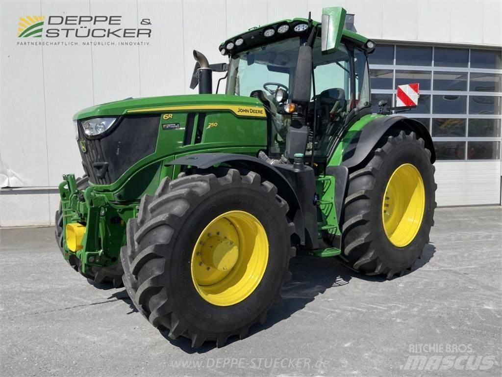 John Deere 6R 250 Traktory