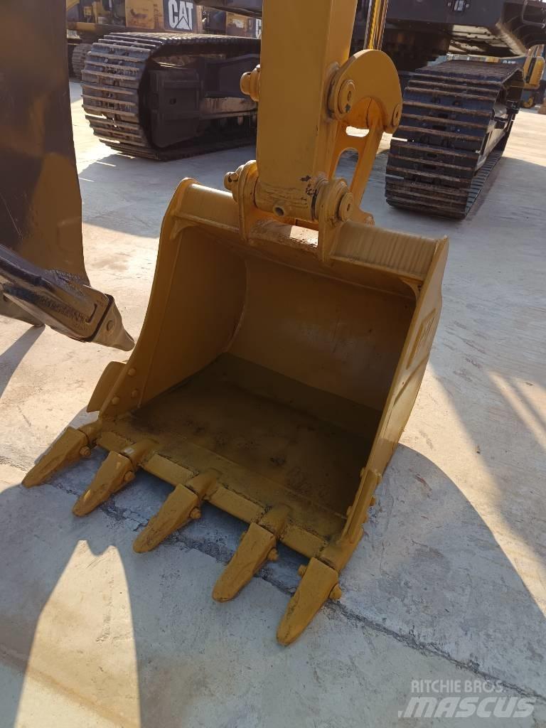 CAT 306 E2 Pásové rýpadlá
