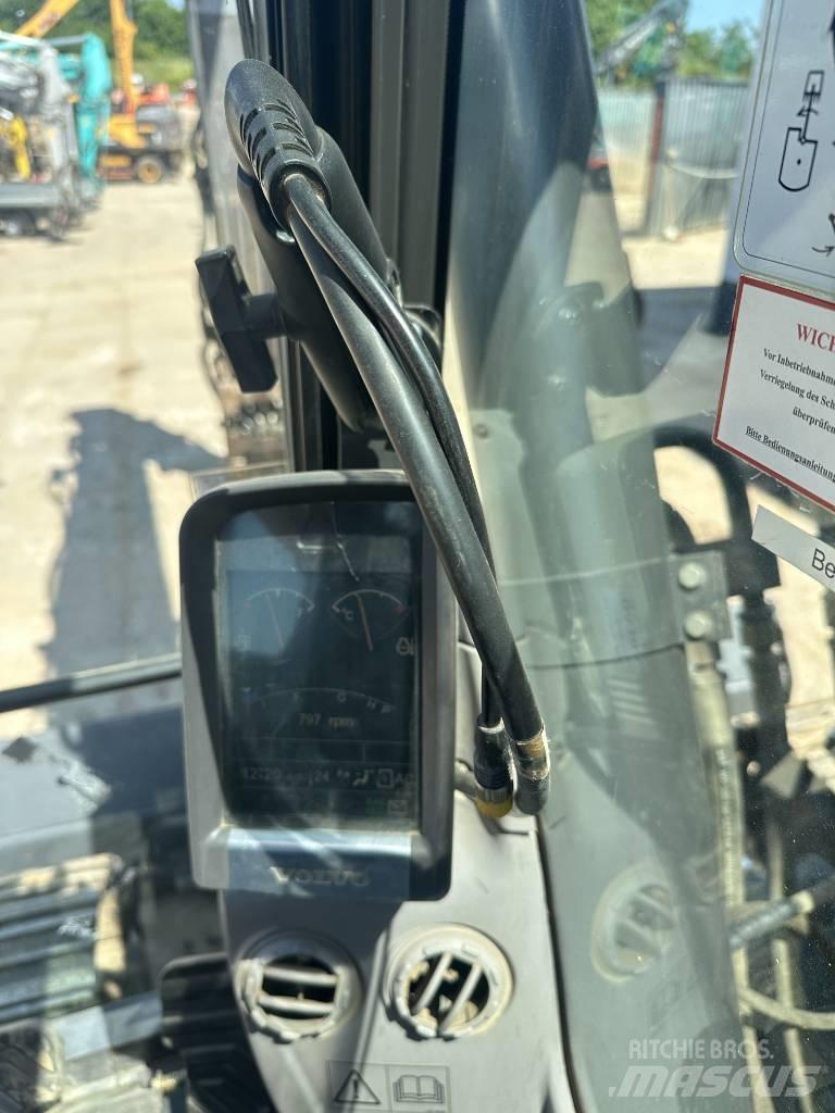 Volvo ECR 235 D Pásové rýpadlá