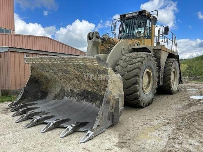 CAT 990II Kolesové nakladače