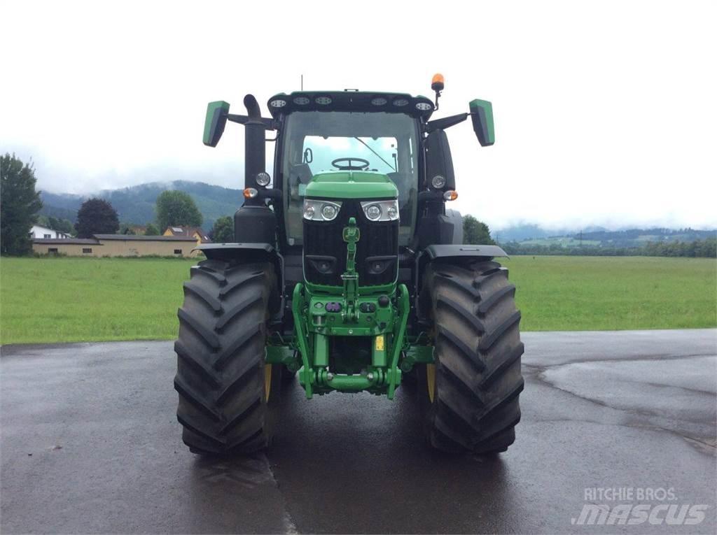 John Deere 6 R 250 Traktory