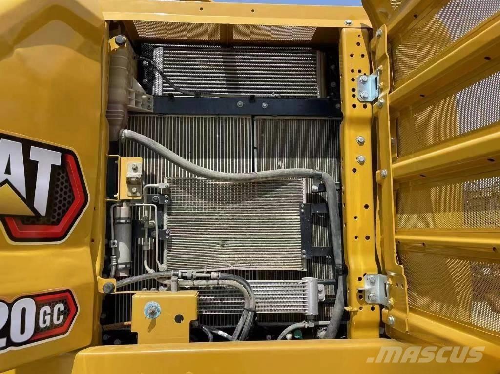 CAT 320GC Pásové rýpadlá
