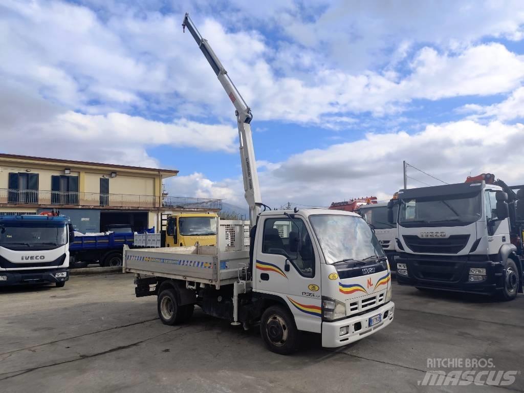 Isuzu NPR77G-5DX Autožeriavy, hydraulické ruky