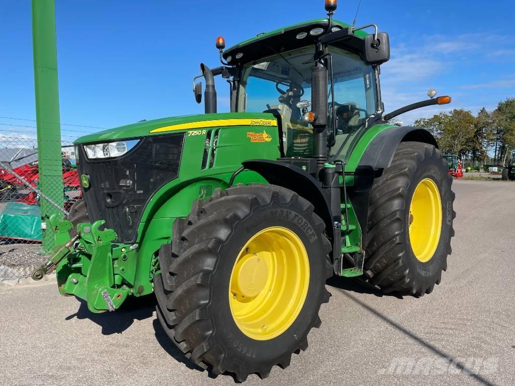 John Deere 7250 R Traktory