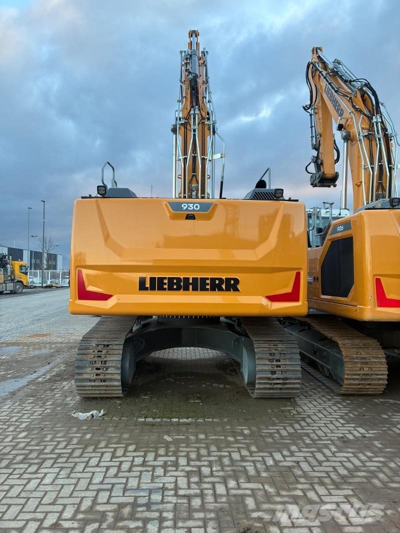 Liebherr R930 Pásové rýpadlá