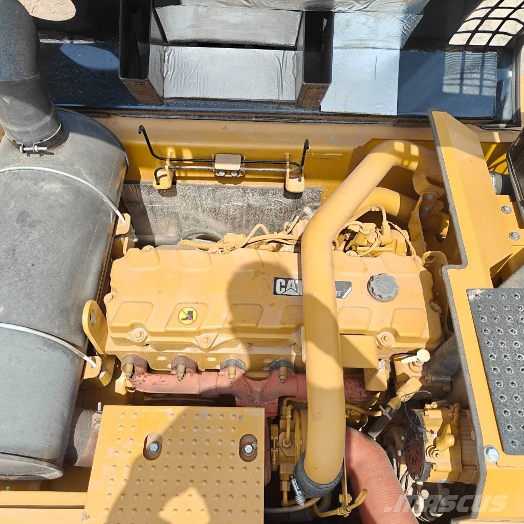 CAT 340 D L Pásové rýpadlá